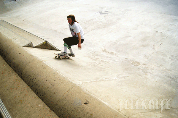 Adam Johns frontside big-spin kennington skatepark flicknife clothing Ph. Jamie Harrison